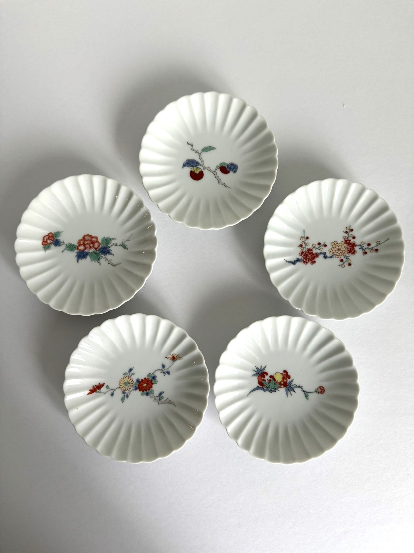Flower-shaped small plate - Pomegranate(Zakuro)