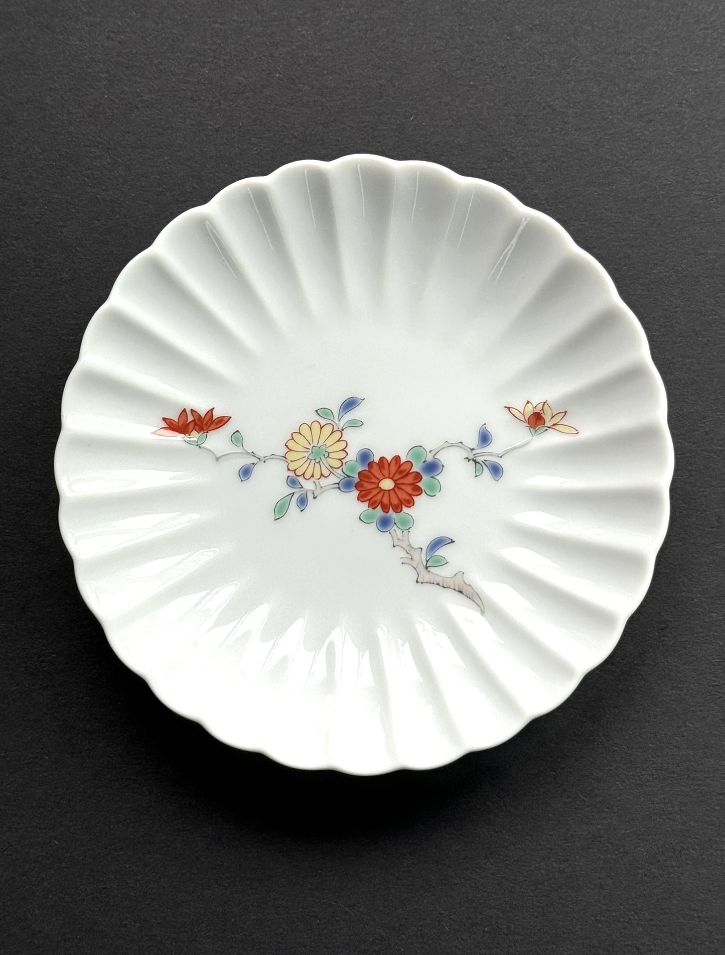Flower-shaped small plate - chrysanthemum(Kiku)