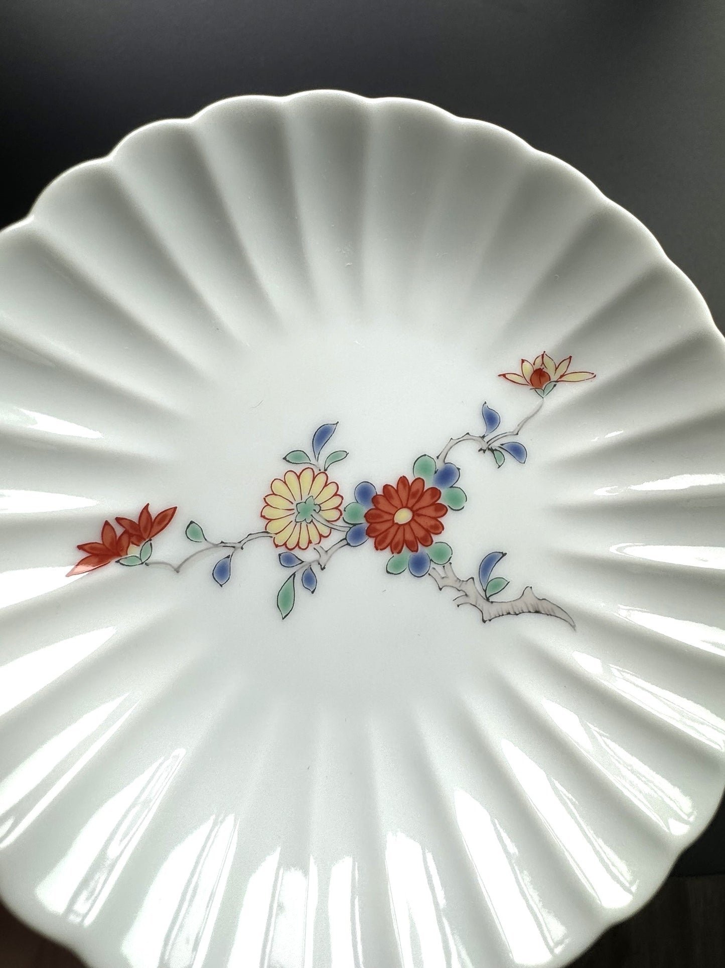 Flower-shaped small plate - chrysanthemum(Kiku)